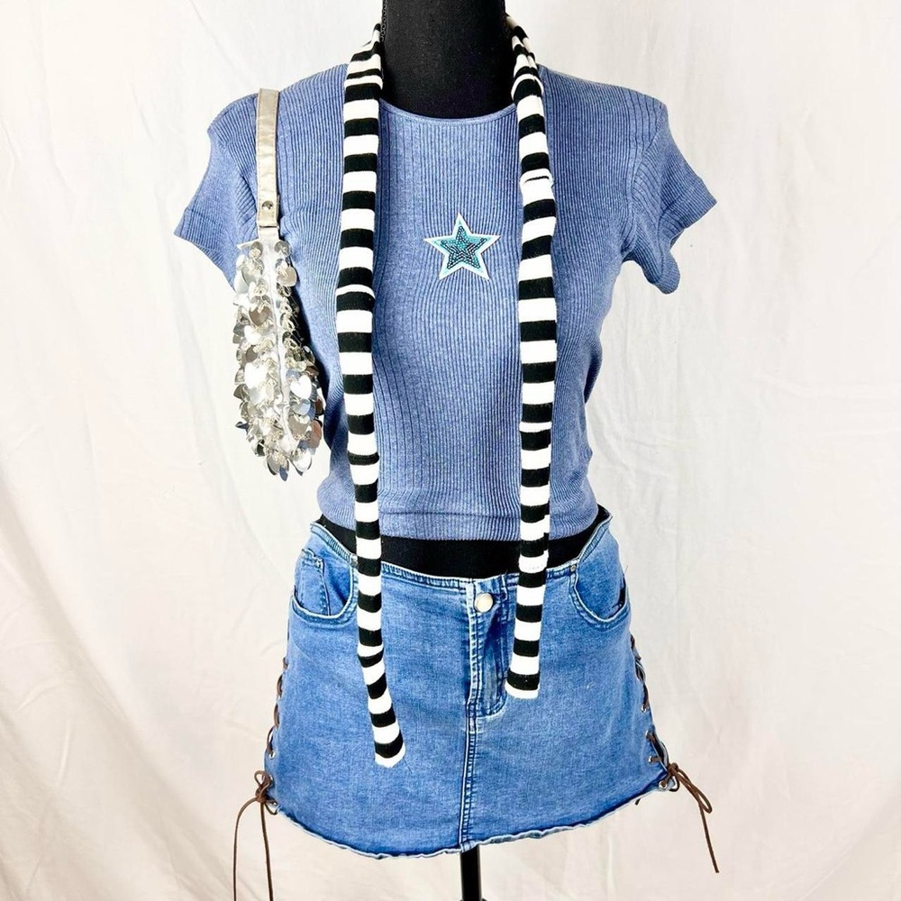 Y2K skater star top